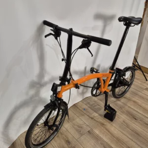 Brompton S6L (C-Line Explore) w kolorze orange (black edition)