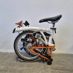 Brompton S6L (C-Line Explore) w kolorze white/orange
