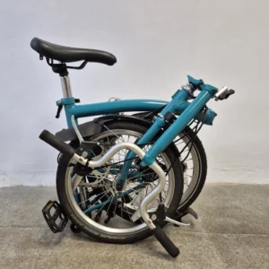 Brompton M3L (B75) w kolorze Gloss Water Blue (black edition)