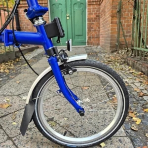 Brompton M6L (C-Line Explore) w kolorze picadilly blue
